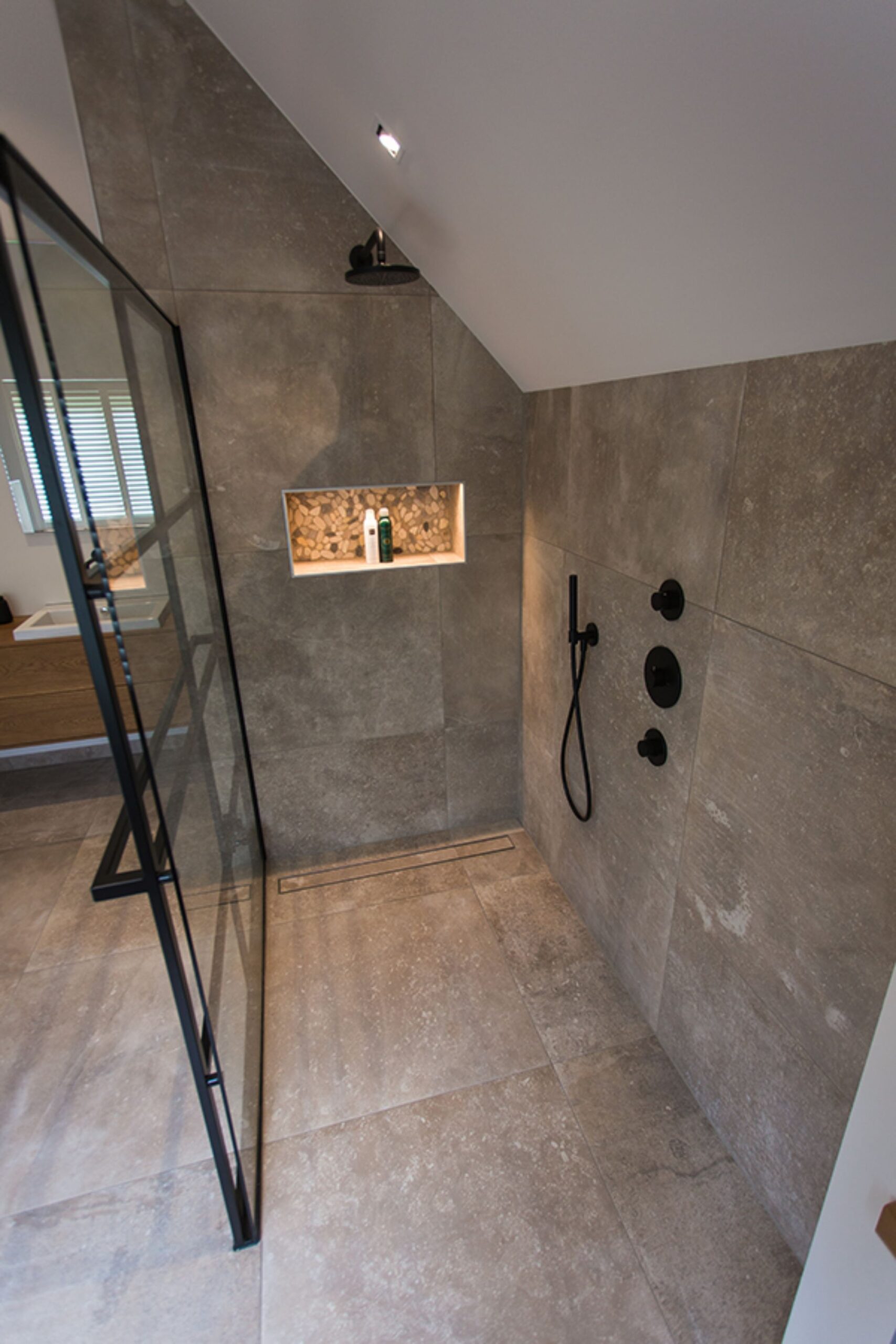 elegant sponsor etiquette Luxe badkamer Maarssen / De Eerste Kamer badkamers